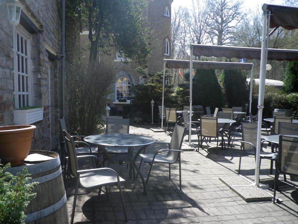 Hotel Ermitage Du Moulin Labotte Haybes Exterior photo